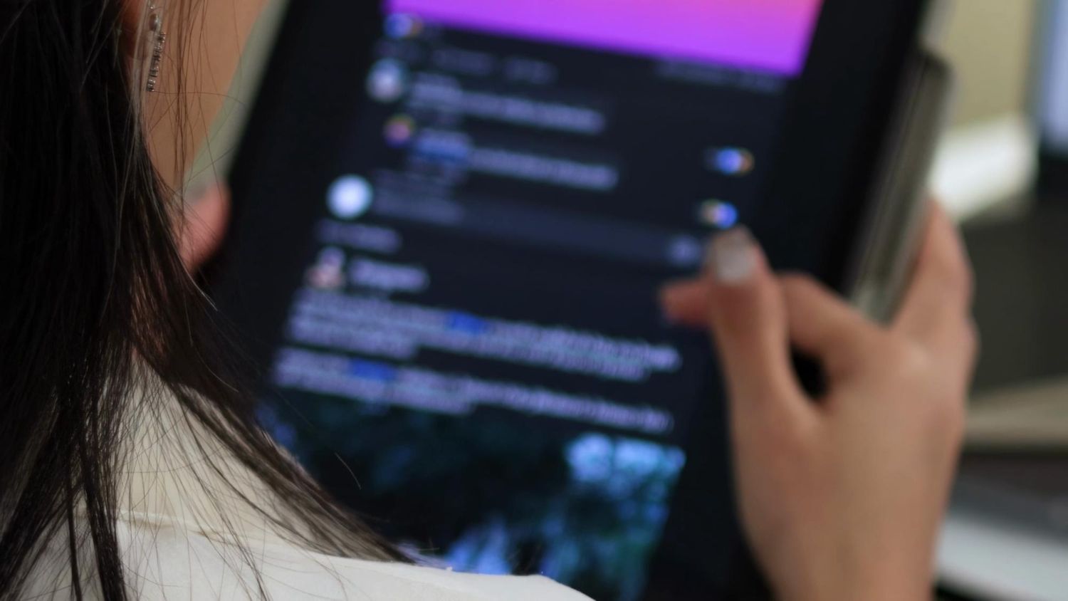 Which Brands Does AI Recommend for Holiday Gifts in 2026?