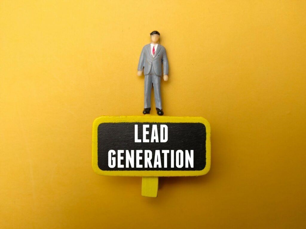Steps to Optimize LinkedIn Profile for B2B Lead Generation